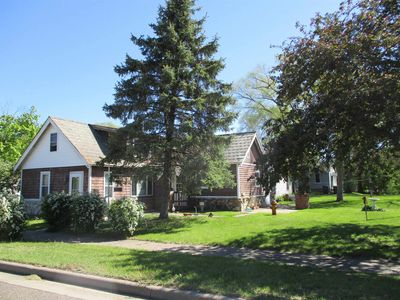 1200 S Beaumont Rd, Prairie Du Chien, WI, 53821