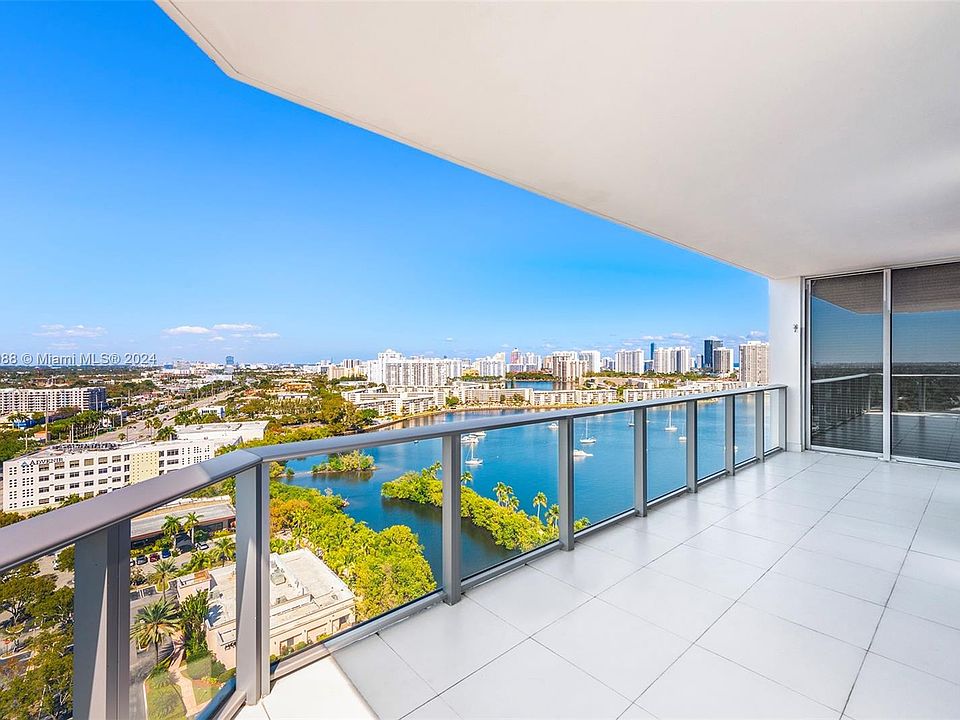 1st image of 17301 Biscayne Blvd APT 1902