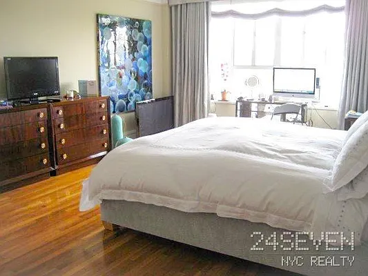 Rented by 24 7 NYC Realty Inc. | media 44