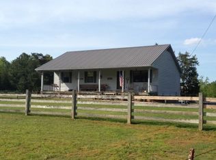 156 Glensara Dr NW, Charleston, TN 37310