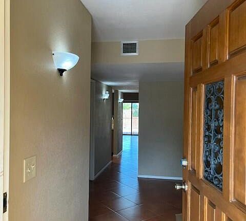 4th image of 10117 E Arizmo St