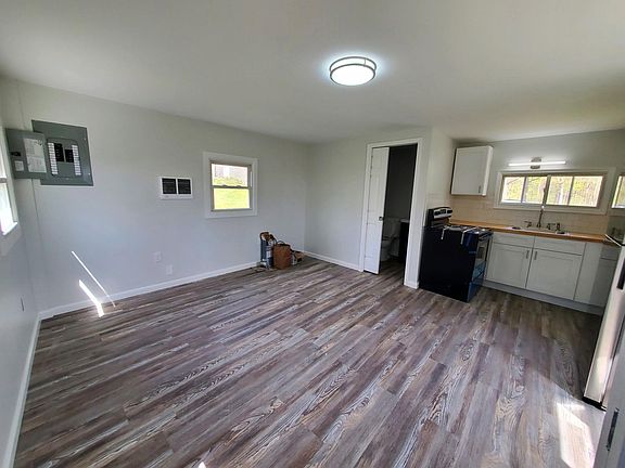 5th image of 14347 View Dr #3