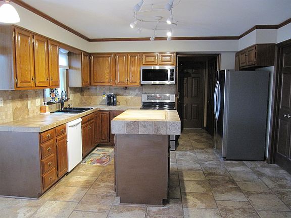5th image of 9618 Friar Tuck Dr