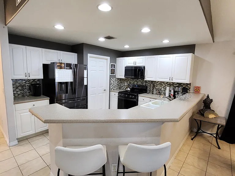 19639 Villa Rosa Loop — Photo 7