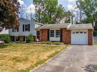 85 Burning Brush Dr, Rochester, NY 14606