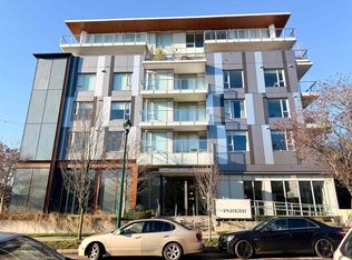 5693 Elizabeth St #205, Vancouver, BC V5Y 3K1