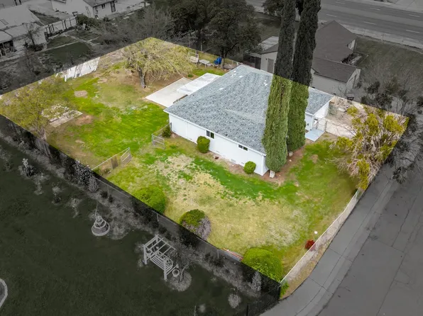 6404 Aliso Way, Sacramento, CA 95828