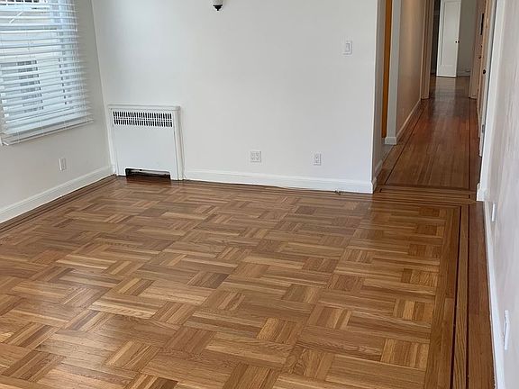3rd image of 536 14th St APT 3