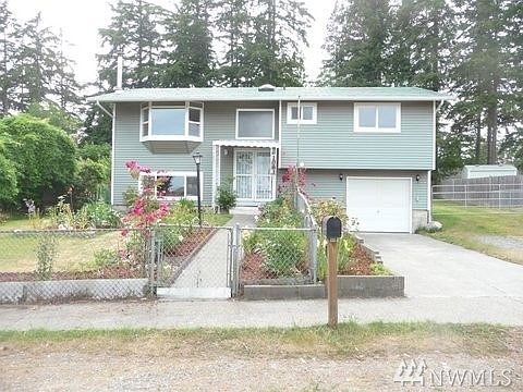 1st image of 1083 NW Cathlamet Dr