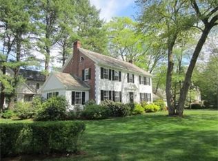 7 Kenilworth Cir, Wellesley, MA 02482