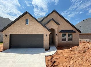 2309 Ridge Pine Rd, Edmond, OK 73034