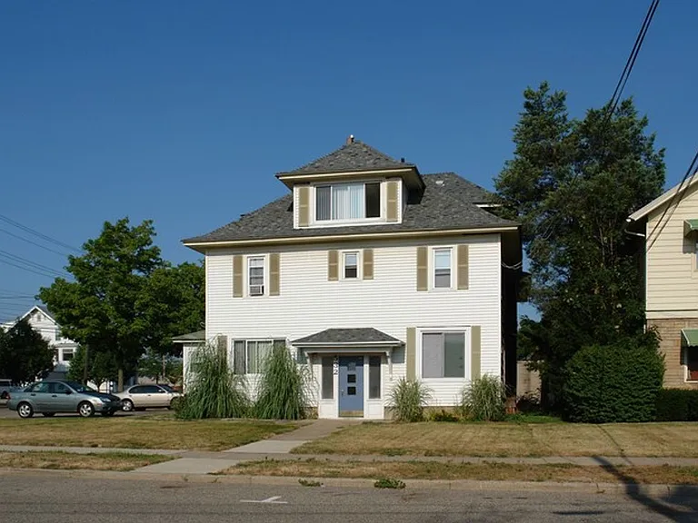 532 Townsend St — Photo 1