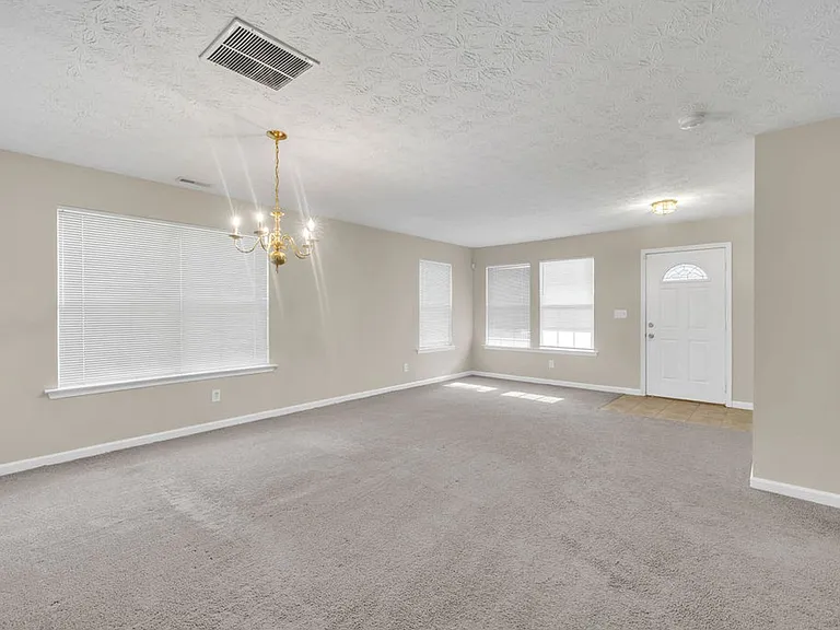 2888 Brookford Ln SW — Photo 9
