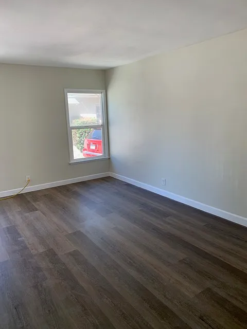 2 bed, 930 sqft, $2,900 — Photo 3