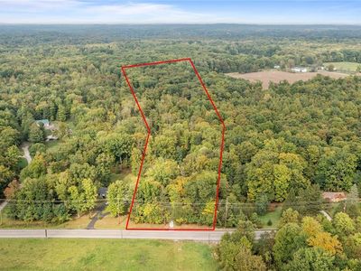 8740 Washington St, Chagrin Falls, OH, 44023
