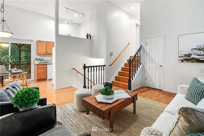 18433 126th Pl SE — Photo 16