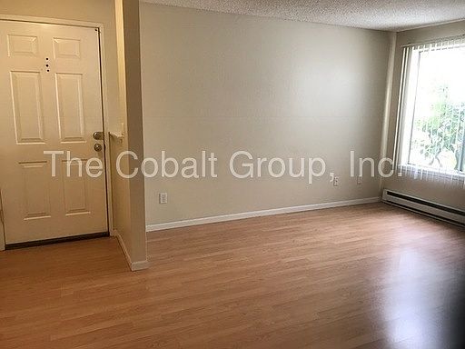 4th image of 2330 SE Brookwood Ave APT 108