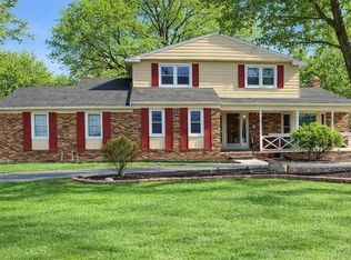 28746 Ramblewood Dr, Farmington Hills, MI