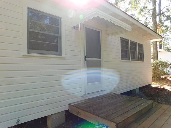 2nd image of 1214 N Toombs St