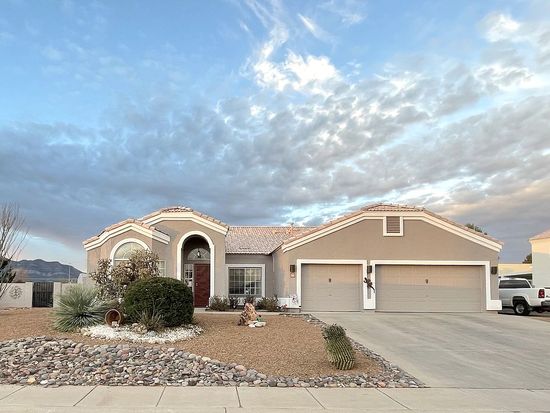 2202 Crestview Way Sierra Vista Az 85635 Zillow