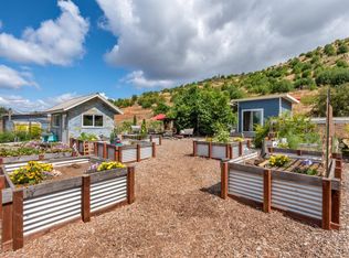 8500 Tarwater Rd, Santa Rosa, CA 95404