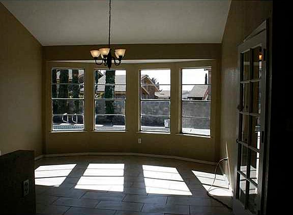 4th image of 11728 Chiquis Ln