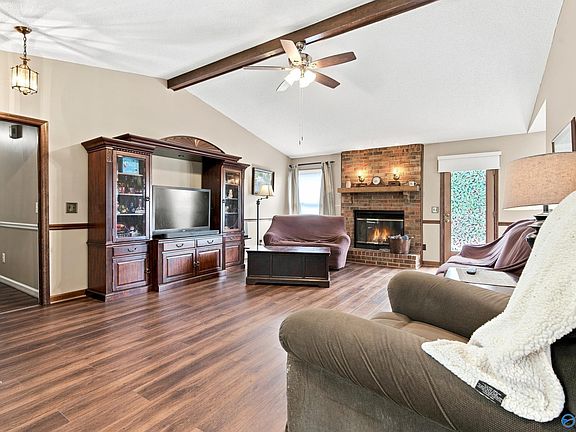 5th image of 1035 Murphy Hill Rd