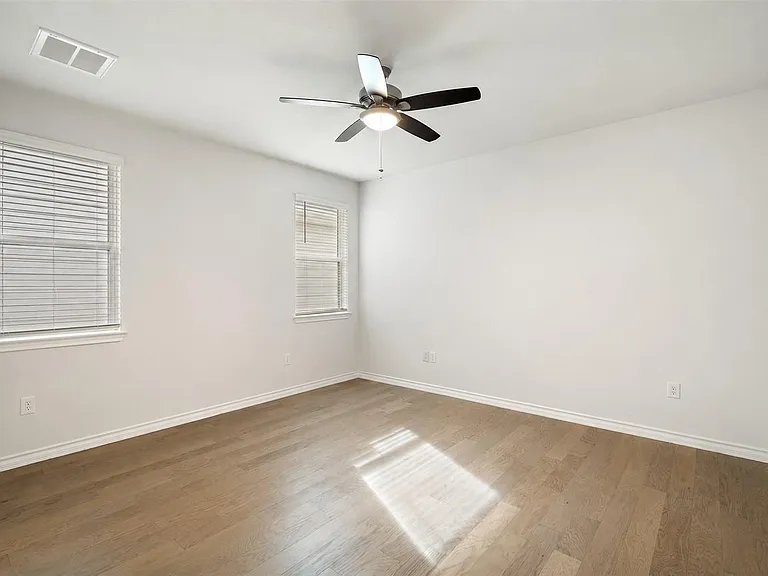 4809 Plum Peach Bnd — Photo 8
