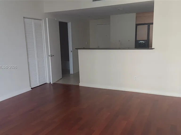 335 Biscayne Blvd #2106 — Photo 11
