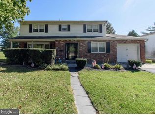 1053 Fitzwatertown Rd, Roslyn, PA 19001