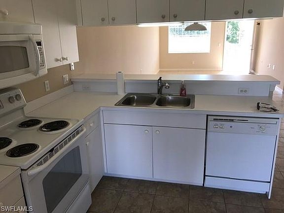3rd image of 26691 Rosewood Pointe Dr Unit 204