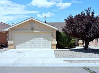 7815 Crepe Myrtle Rd SW, Albuquerque, NM 87121