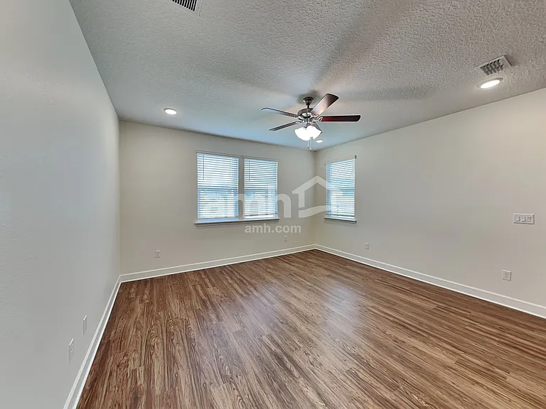 2970 Rolling Acres Rd — Photo 9