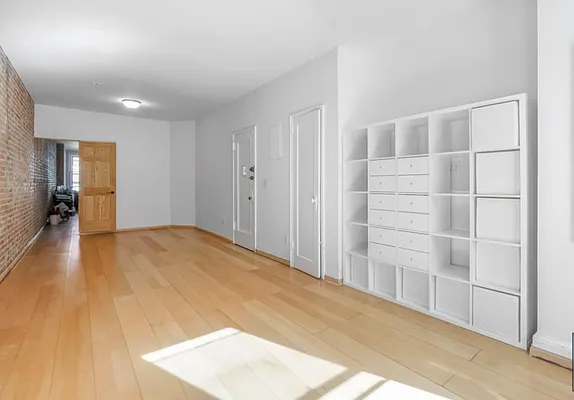 Rented by Station Cities | media 3