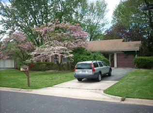 14 Saddlerock Ct, Silver Spring, MD 20902