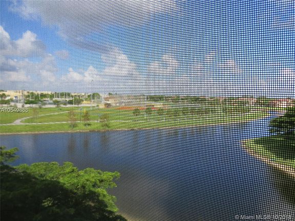 5th image of 7725 Yardley Dr APT 411