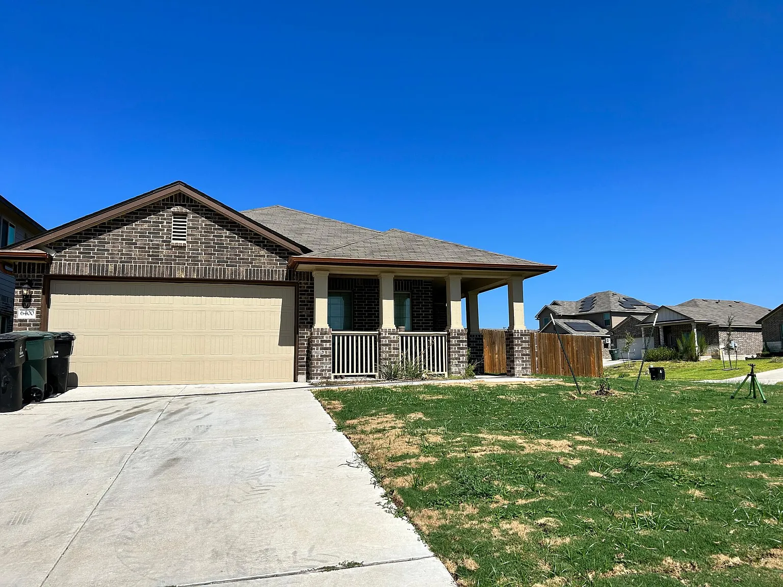 3 bed, 1368 sqft, $1,695 — Photo 2