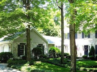 148 Saint Ives Dr, Greensburg, PA