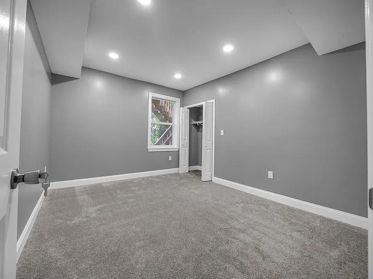 4806 Liberty Heights Ave — Photo 30