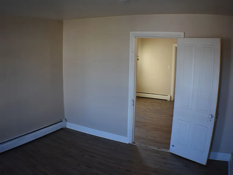 28 W Forrest Ave — Photo 9