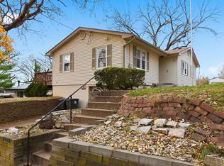 16 Cooper Ave, Council Bluffs, IA 51503