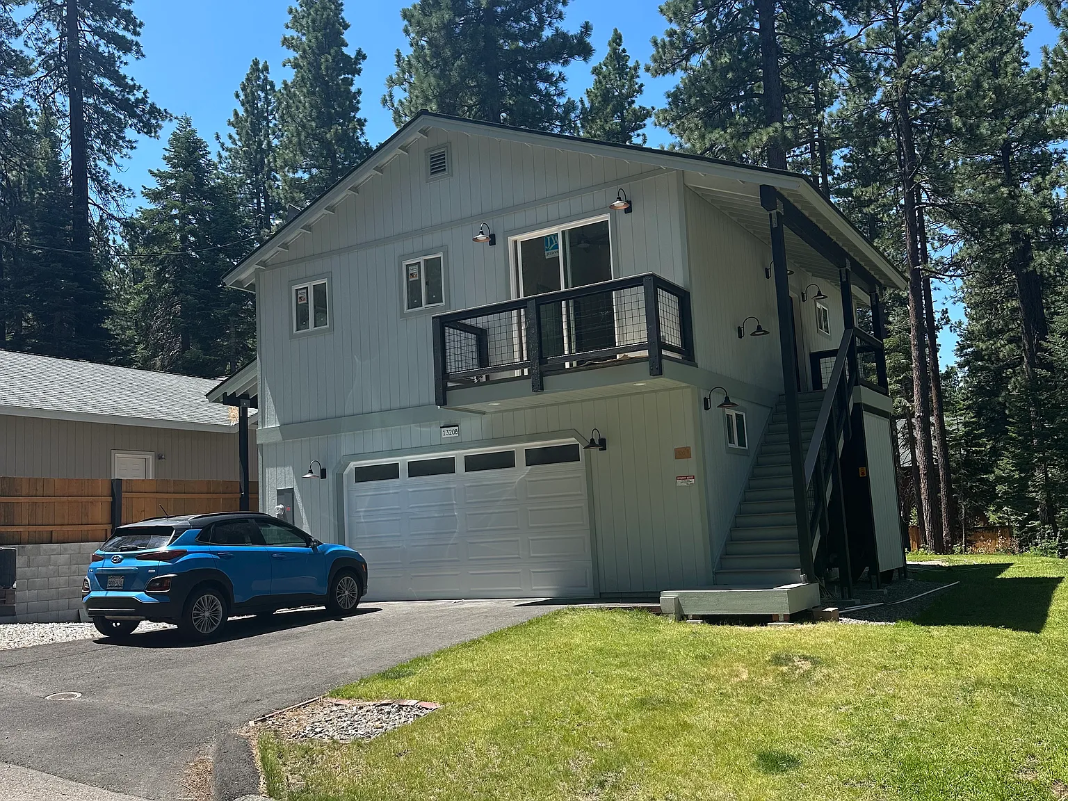 2 bed, 1000 sqft, $2,600 — Photo 1