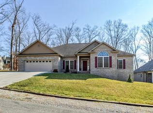 308 Oostanali Cir, Loudon, TN 37774