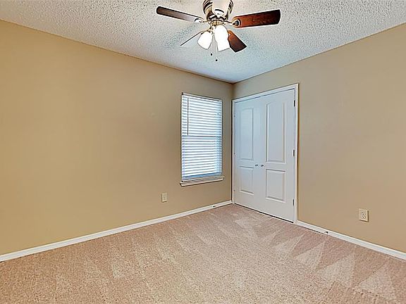 5th image of 4112 Appleyard Dr