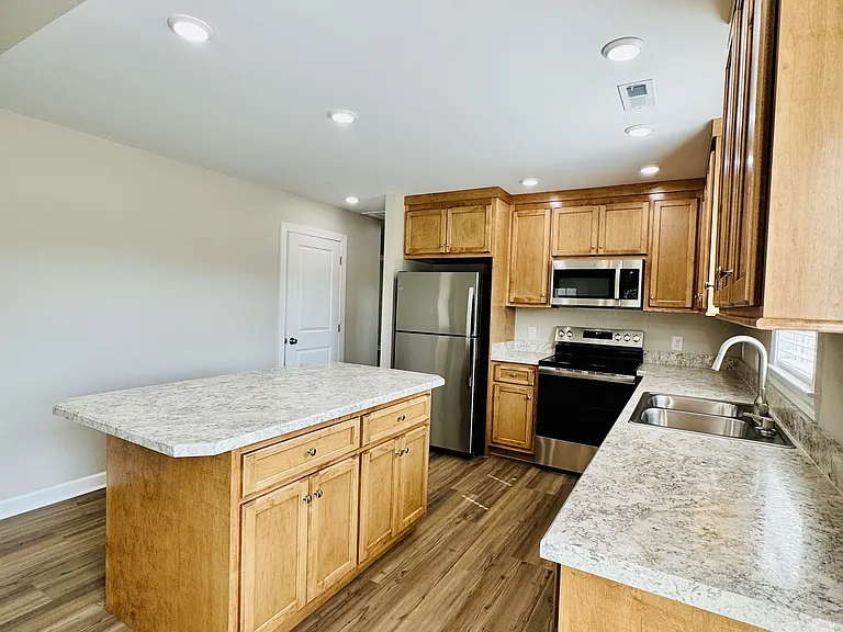 3935 Mickey Ln — Photo 12