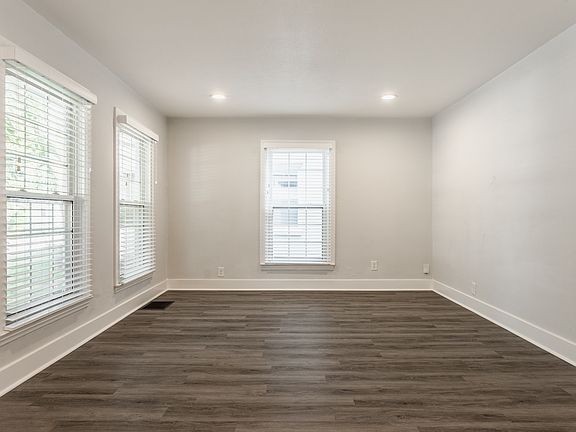 5th image of 5711 Indianola Ave