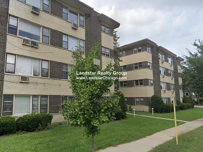 8644 Skokie Blvd #405 — Photo 10