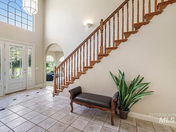 4th image of 3283 Willow Cir