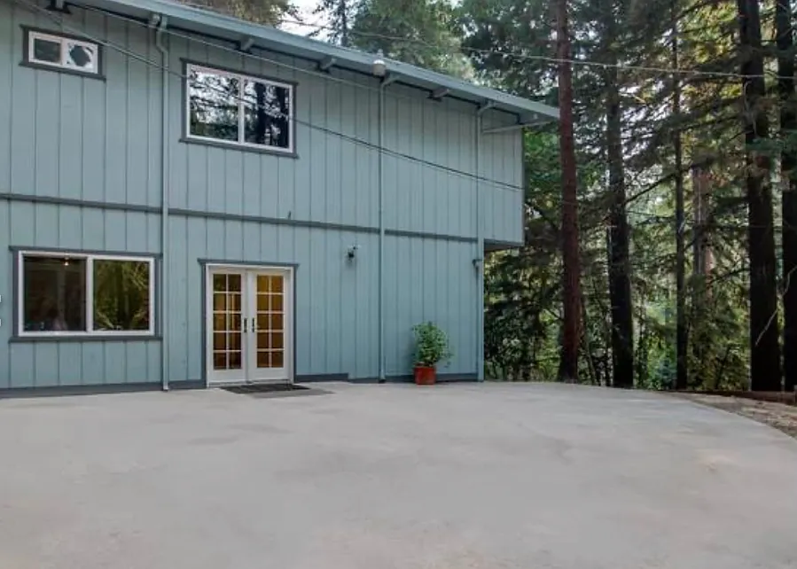5 bed, 2848 sqft, $5,200 — Photo 4
