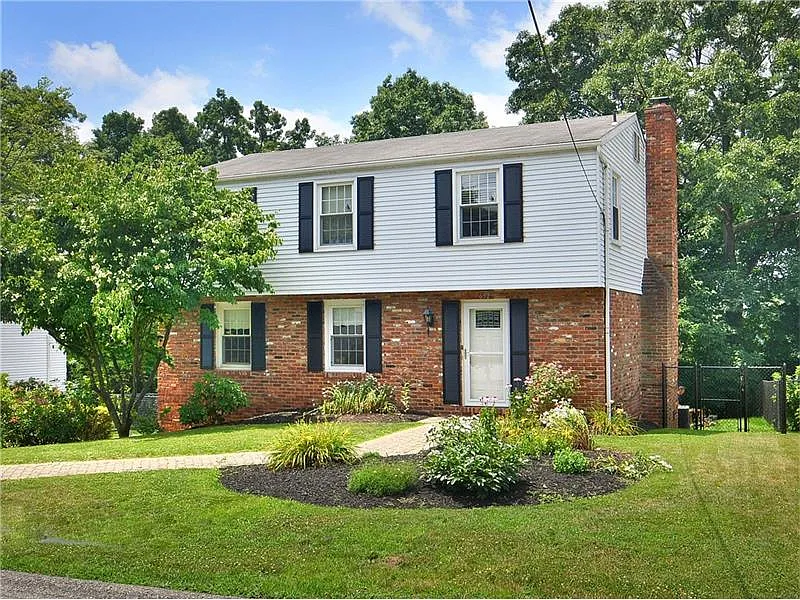652 Blue Ridge Rd photo 1